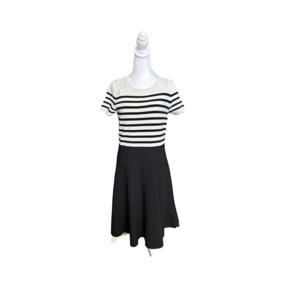 Talbots Short Sleeve Striped Black/White A-Line Knit Dress Size M